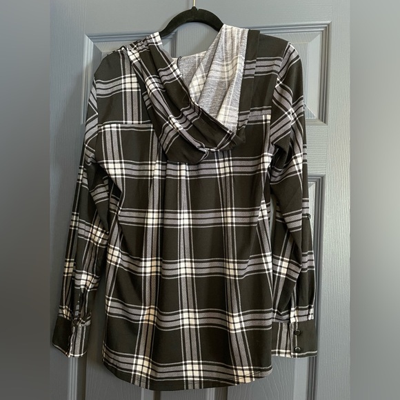 My Style tunic, size Medium, black and white - Picture 3 of 3
